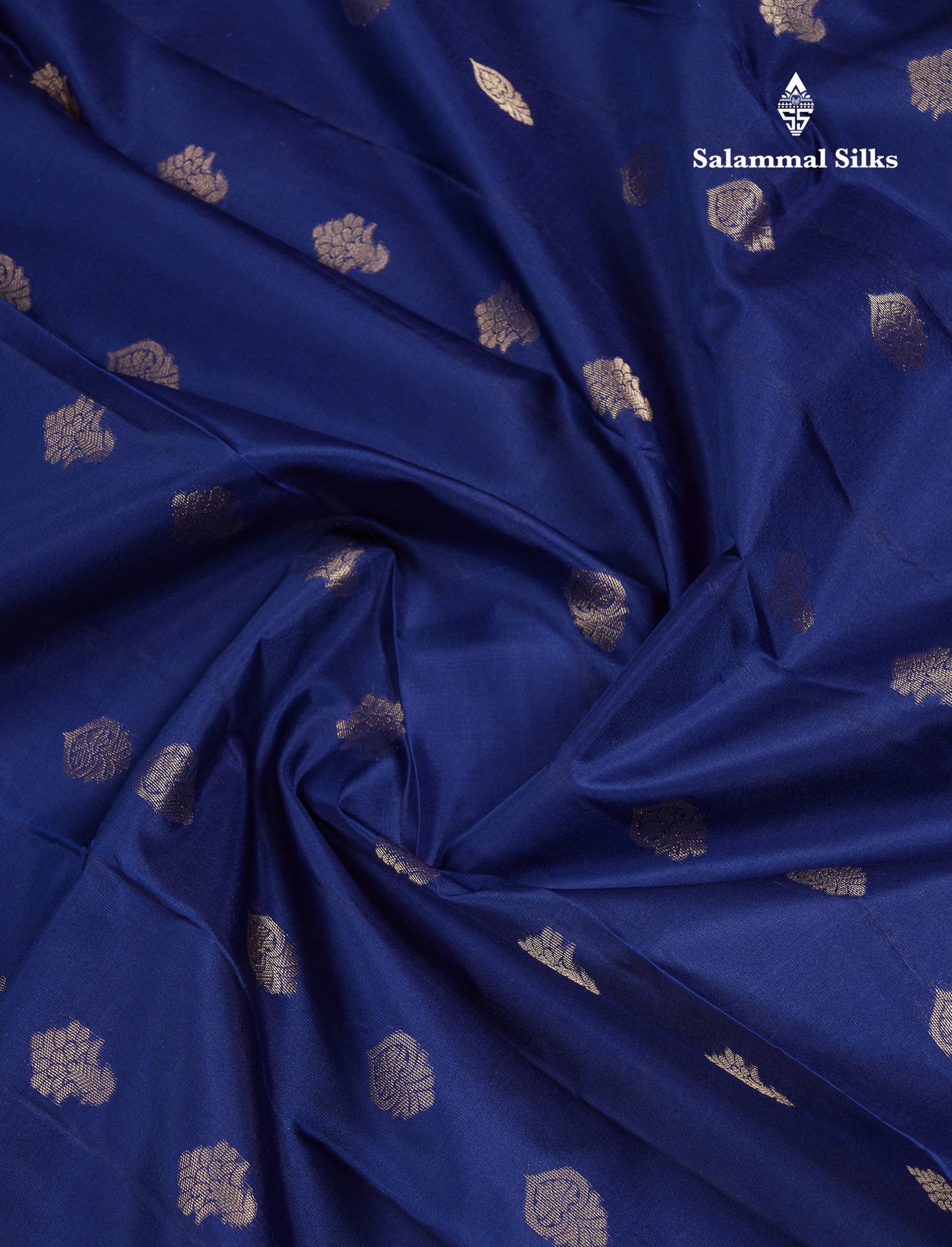 Beautiful Navy Blue Pure Kanjivaram Silk Saree With Traditional Temple Border