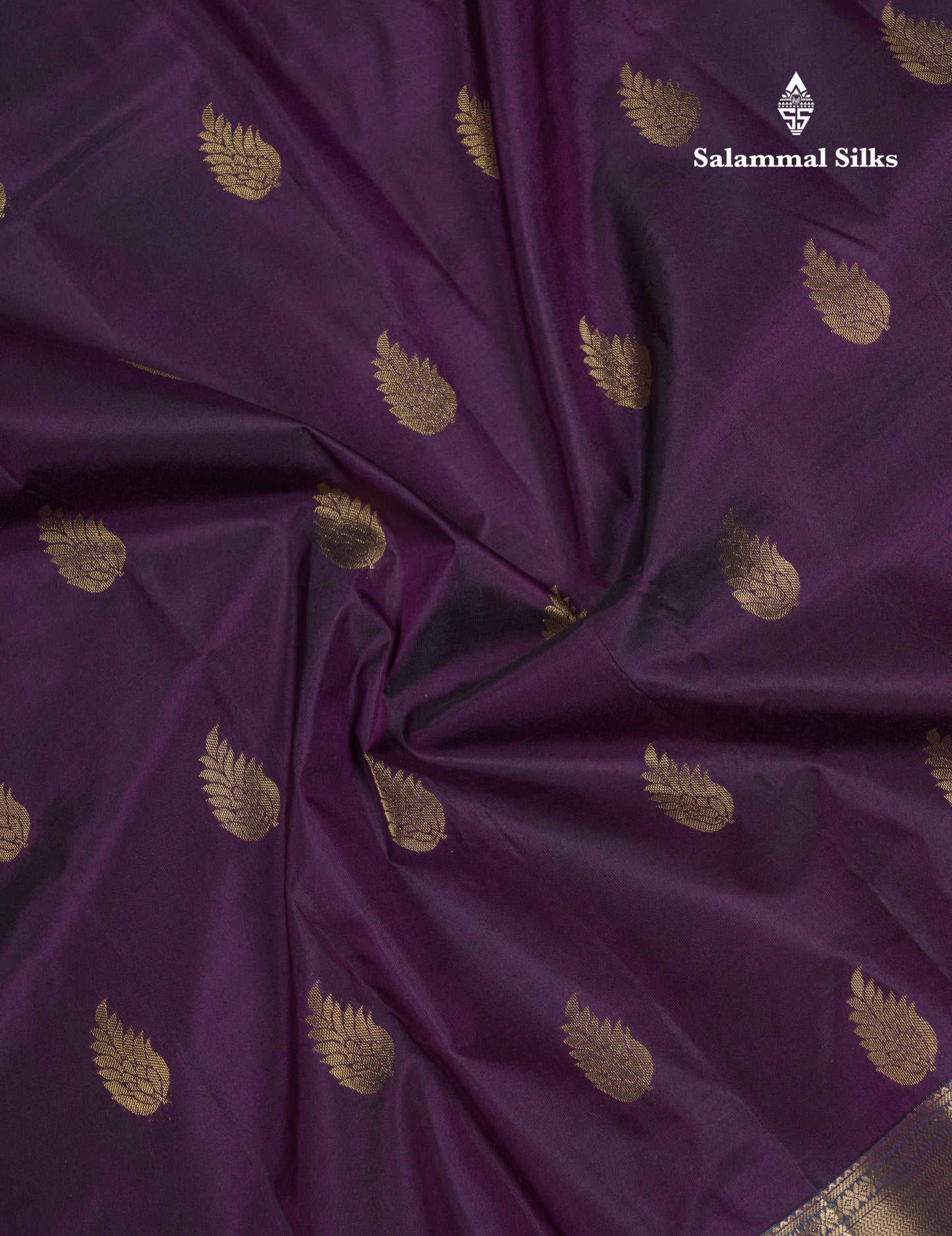 Beautiful Dark Violet Pure Kanjivaram Silk Saree With Contrast Peacock Blue Border