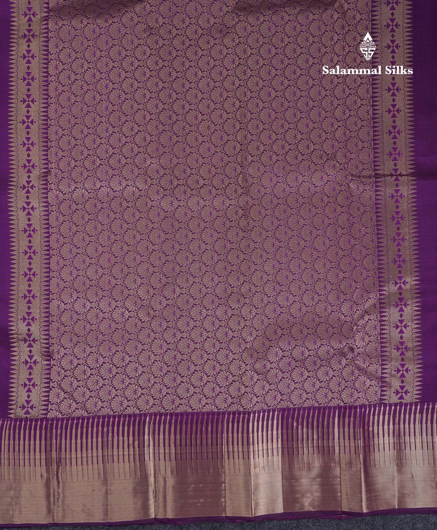 Beautiful Navy Blue Pure Kanjivaram Silk Saree With Traditional Temple Border
