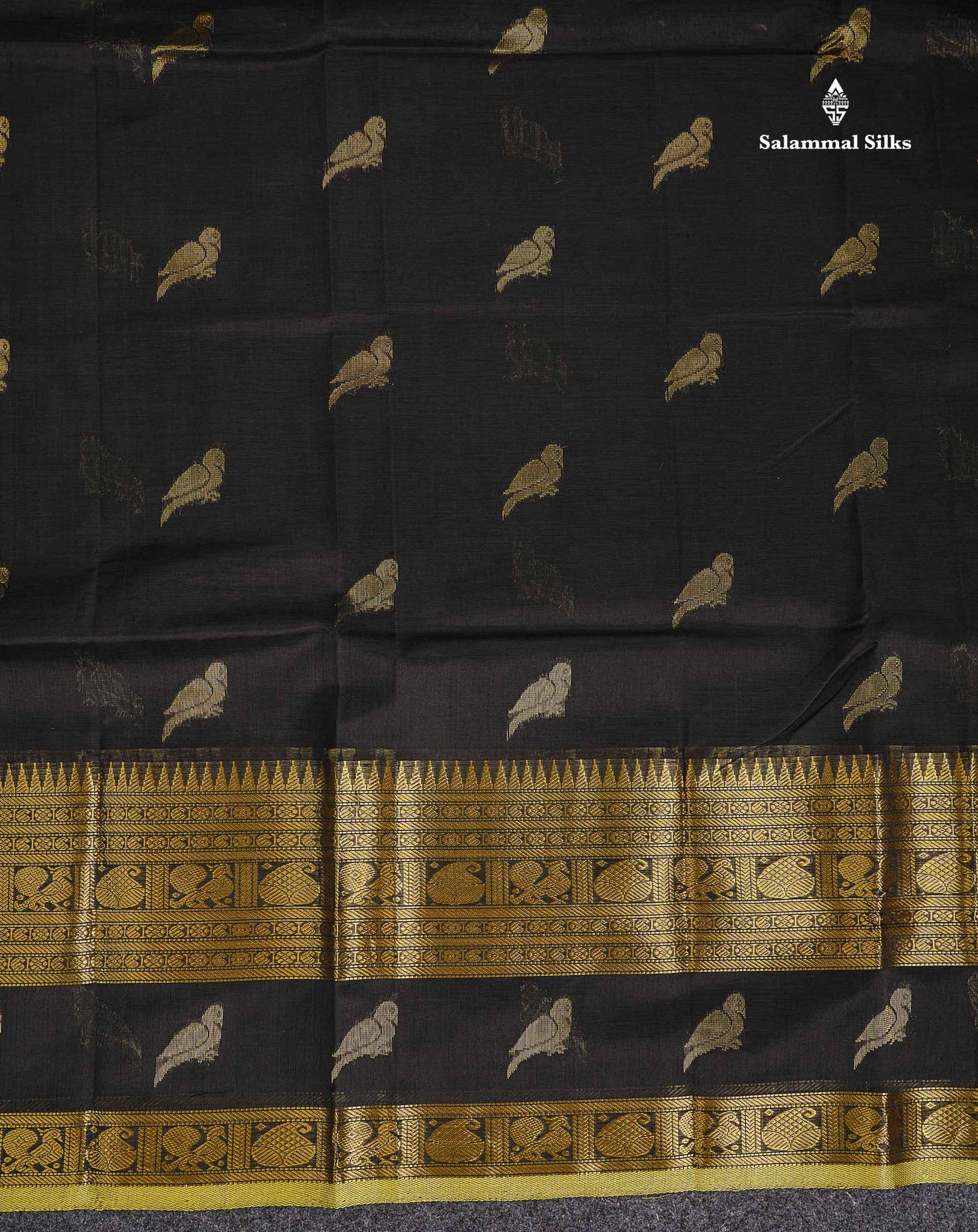 Pure Silk Cotton Saree - Black Parrot Butta Along With Traditional Evening Morning Border