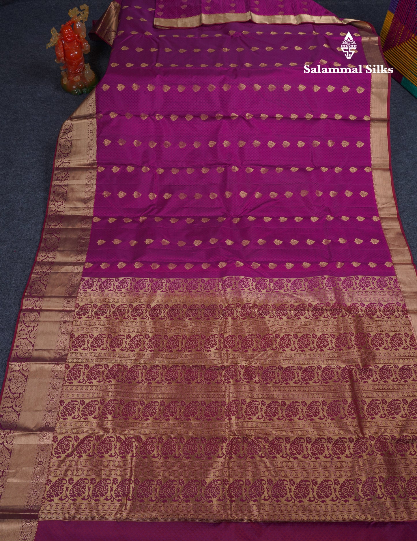 Beautiful Bottle Green Pure Kanjivaram Silk Saree With Contrast Dark Brown Border