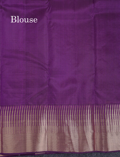 Beautiful Navy Blue Pure Kanjivaram Silk Saree With Traditional Temple Border