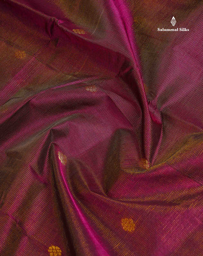 Pure Silk Cotton Saree - Magenta Vaira Oosi Lines With Butta Along With Contrast Dual Tone Sapphire Green Traditional Border