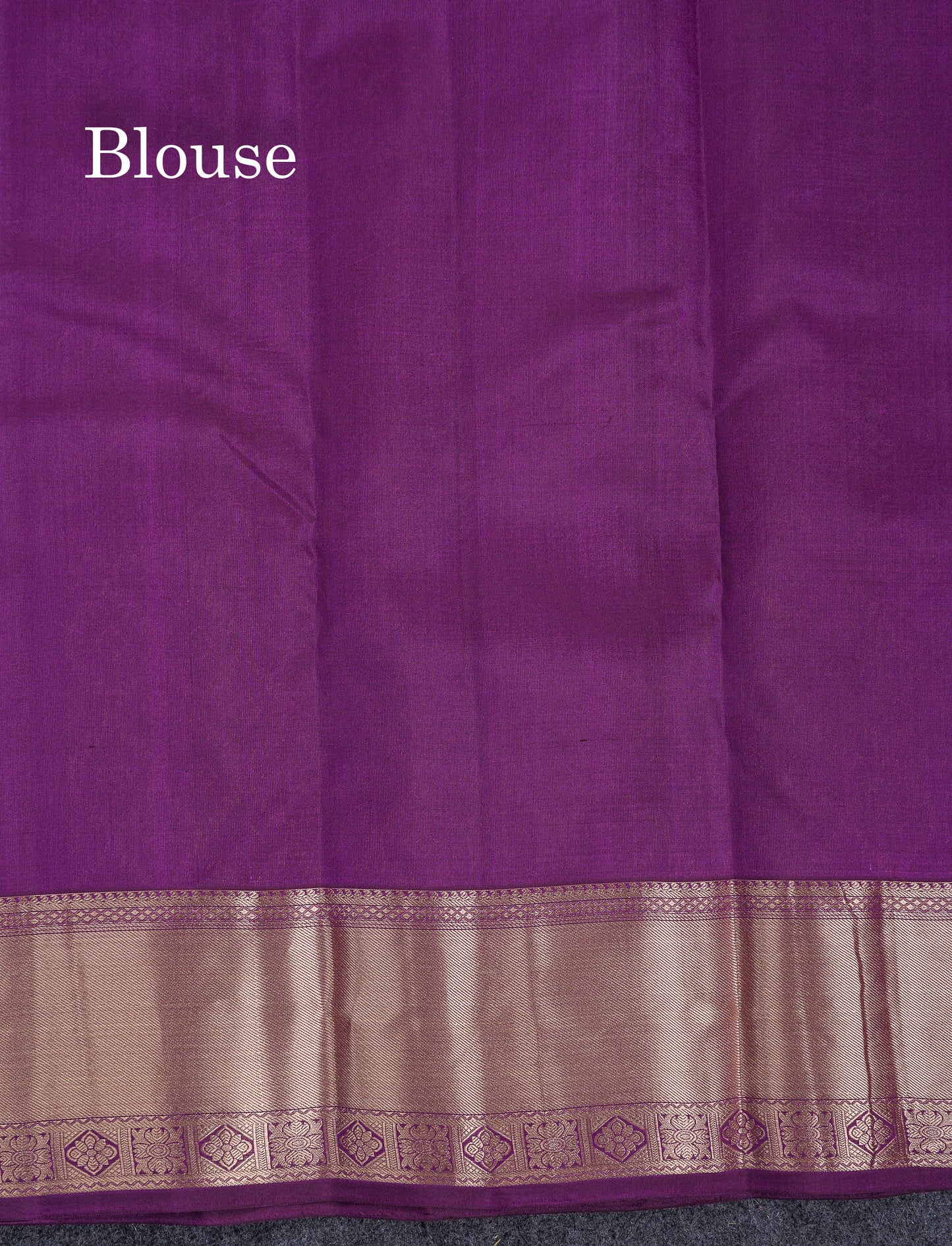 Beautiful Violet Pure Kanjivaram Silk Saree With Traditional Border
