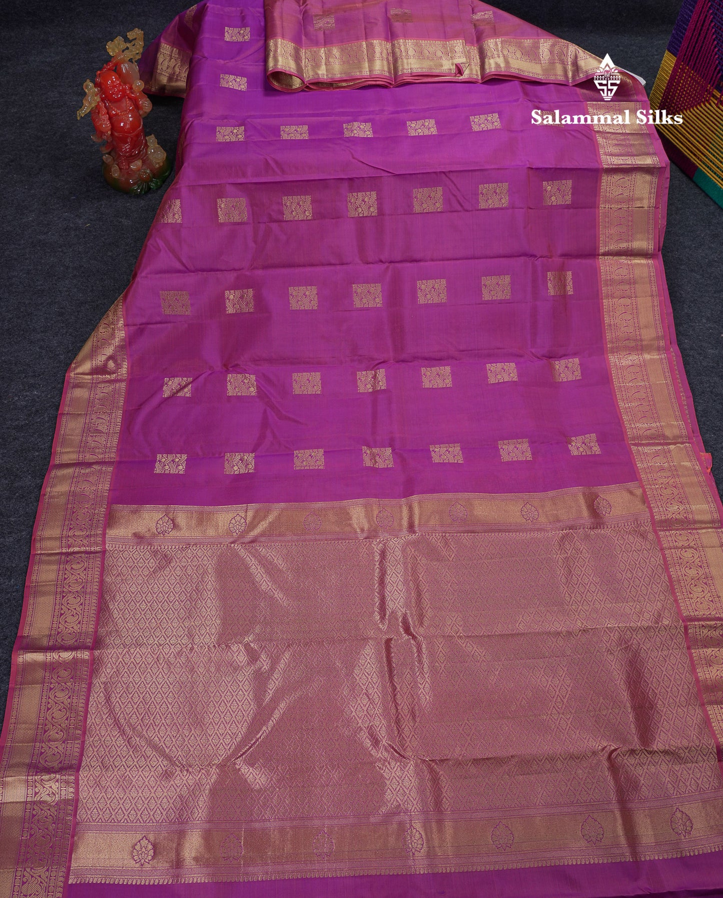 Beautiful Light Purple Pure Kanjivaram Silk Saree With Traditional Border