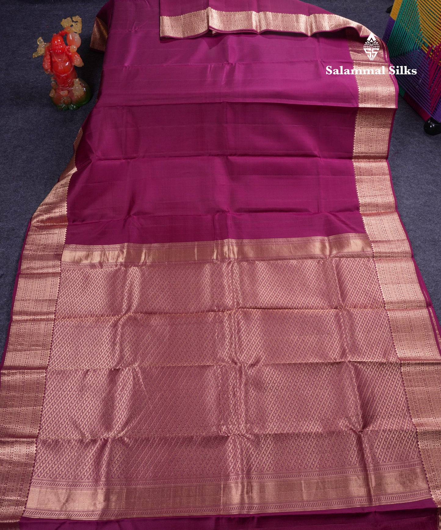 Beautiful Dark Magenta Plain Pure Kanjivaram Silk Saree With Traditional Border