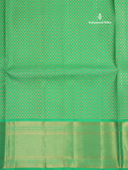 Sapphire Green Bridal Pure Kanjivaram Silk Saree With Self Border