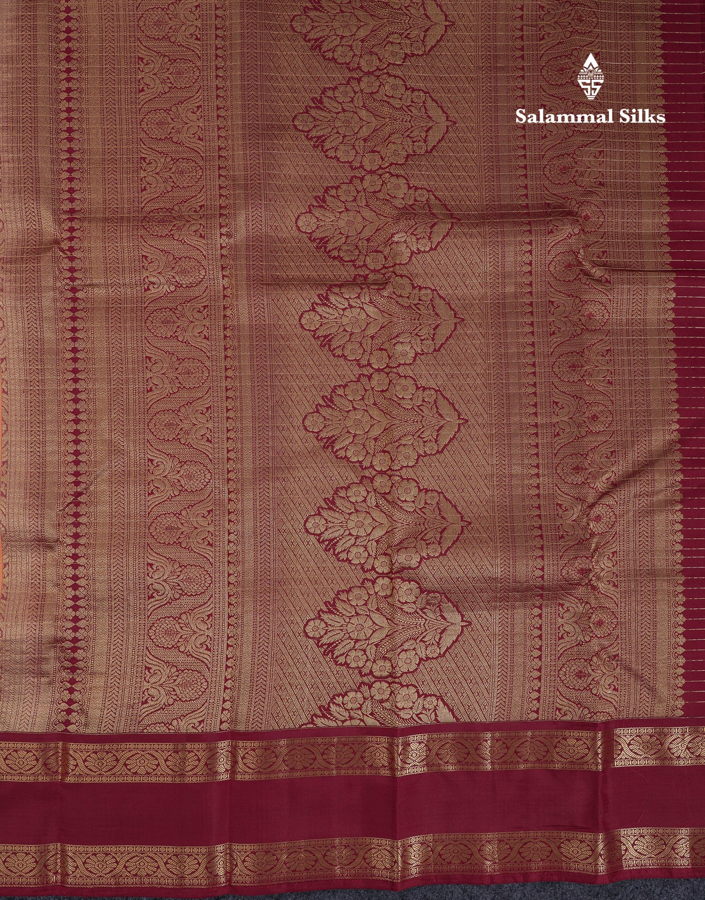 Beautiful Half White Traditional Checks And Buttas Pure Kanjivaram Silk Saree With Contrast Violet Border