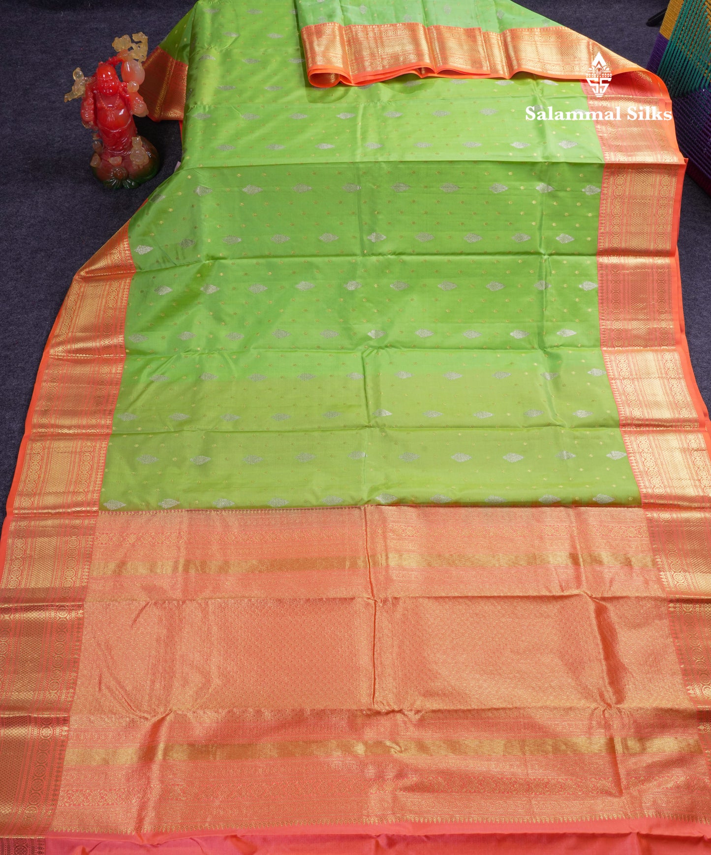 Beautiful Parrot Green Pure Kanjivaram Silk Saree With Contrast Orange Traditional Border