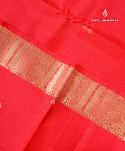 Beautiful Chilly Red Pure Kanjivaram Silk Saree With Traditional Border