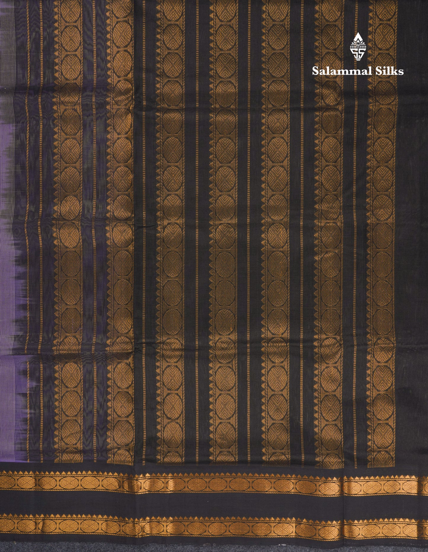 Light Lavender Plain Pure Silk Cotton Saree With Contrast Black Traditional Rettapet Border