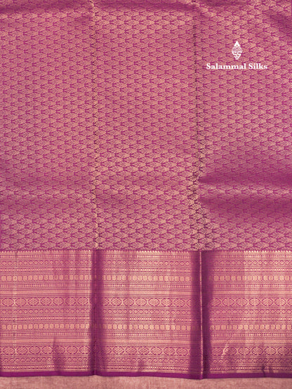 Magenta Colour Kanjivaram Pure Silk Saree With Traditional Gold Zari Border