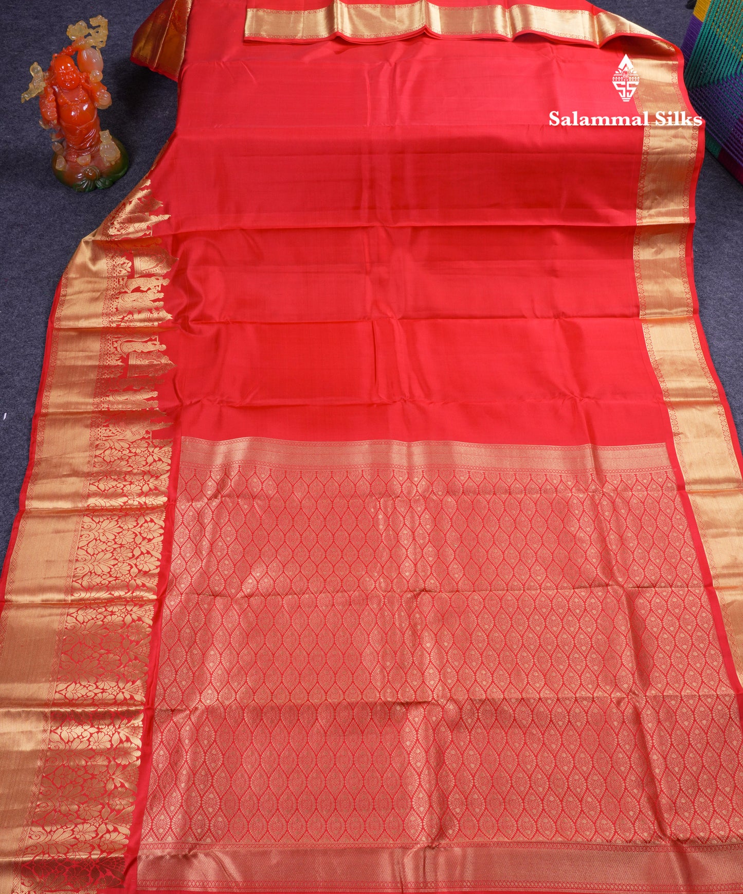 Beautiful Chilly Red Pure Kanjivaram Pure Silk Saree with Traditional Pallaku Border