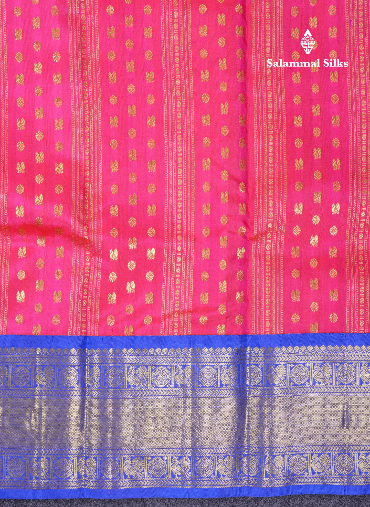Beautiful Magenta Pure Kanjivaram Silk Saree With Contrast Magenta Pink Traditional Border