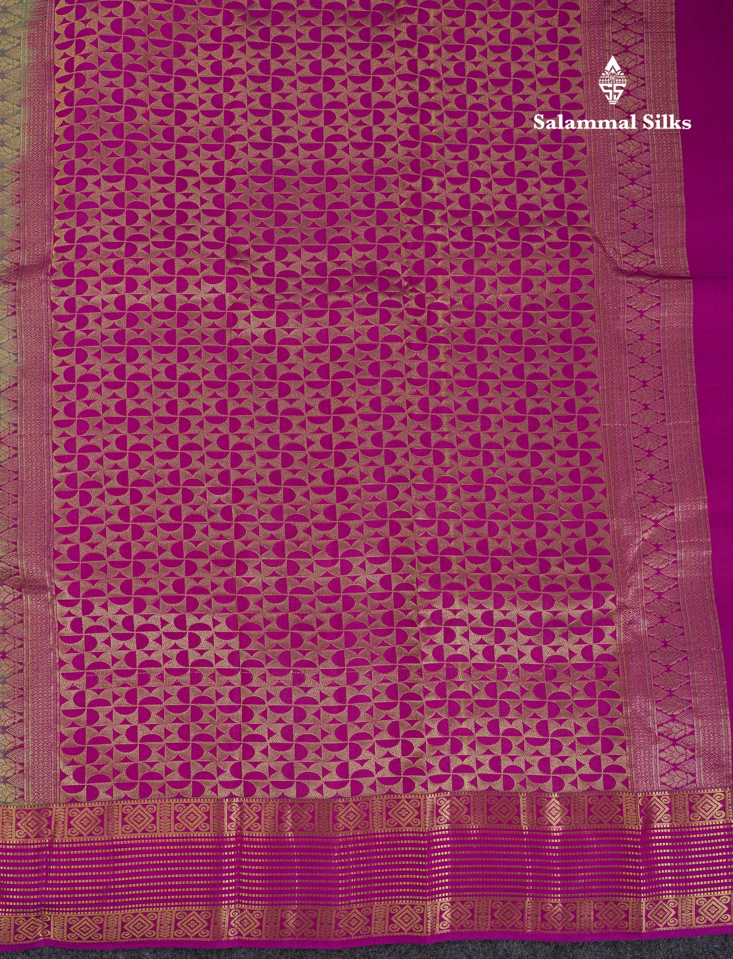 Beautiful Parrot Green Traditional Checks And Buttas Pure Kanjivaram Silk Saree With Contrast Violet Border
