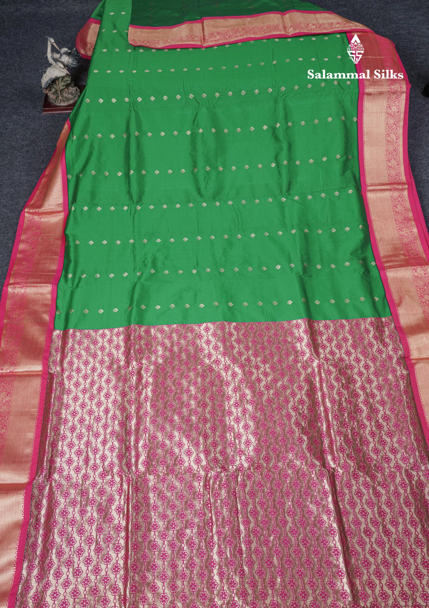 9 Yards Semi Silk Saree Saffire Green With Contrast Pink Traditional Border