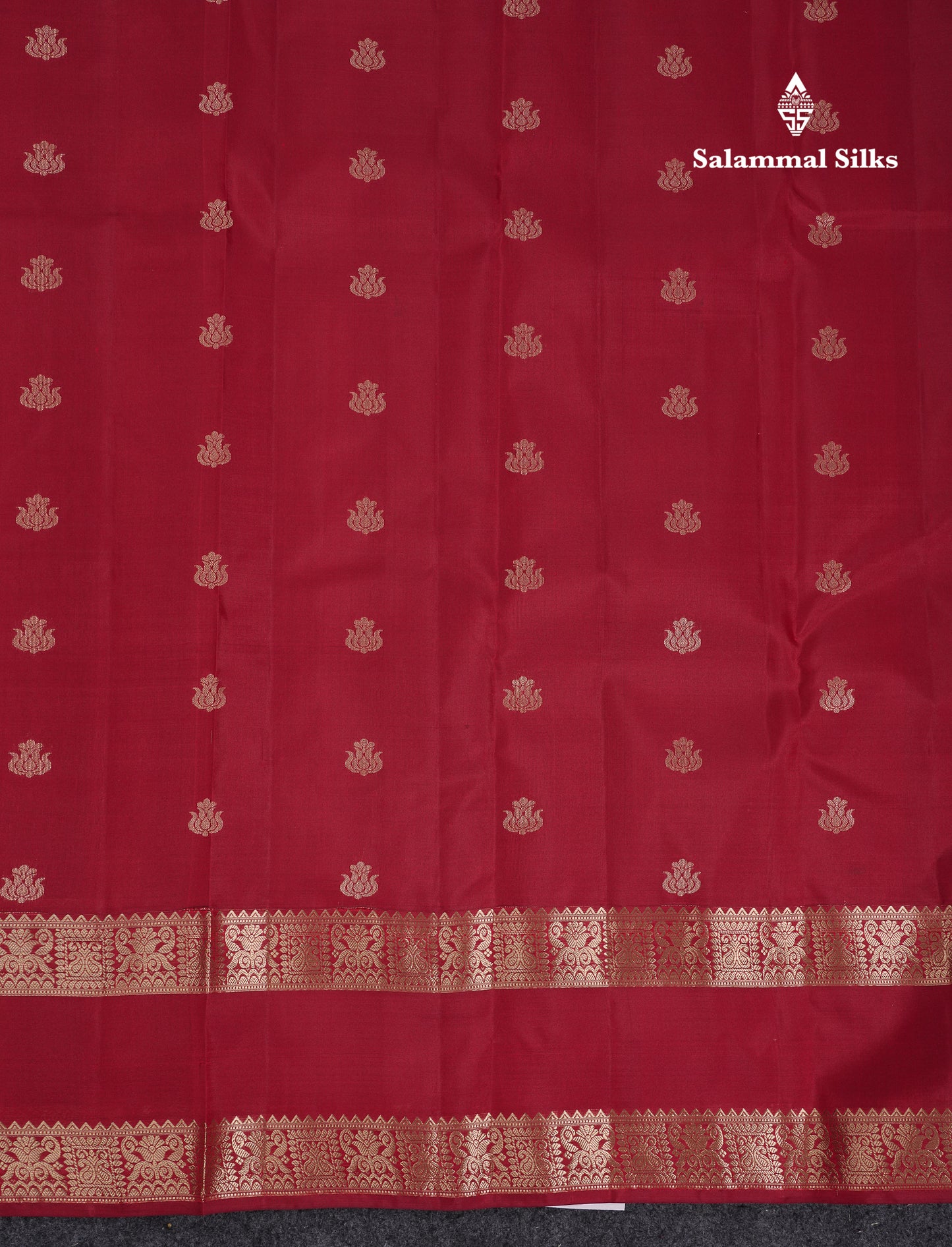 Beautiful Dark Maroon Pure Kanjivaram Silk Saree With Traditional Rettapet Border