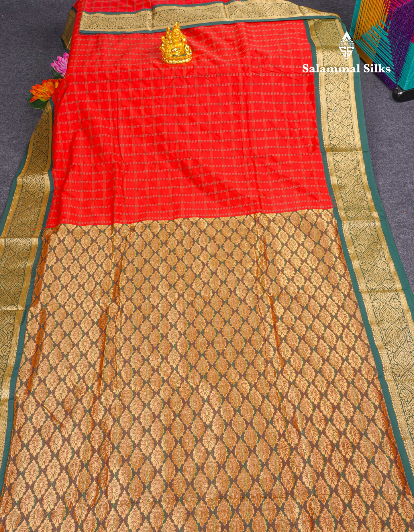 9 Yards Semi Silk Saree Red With Contrast Bottle Green Border