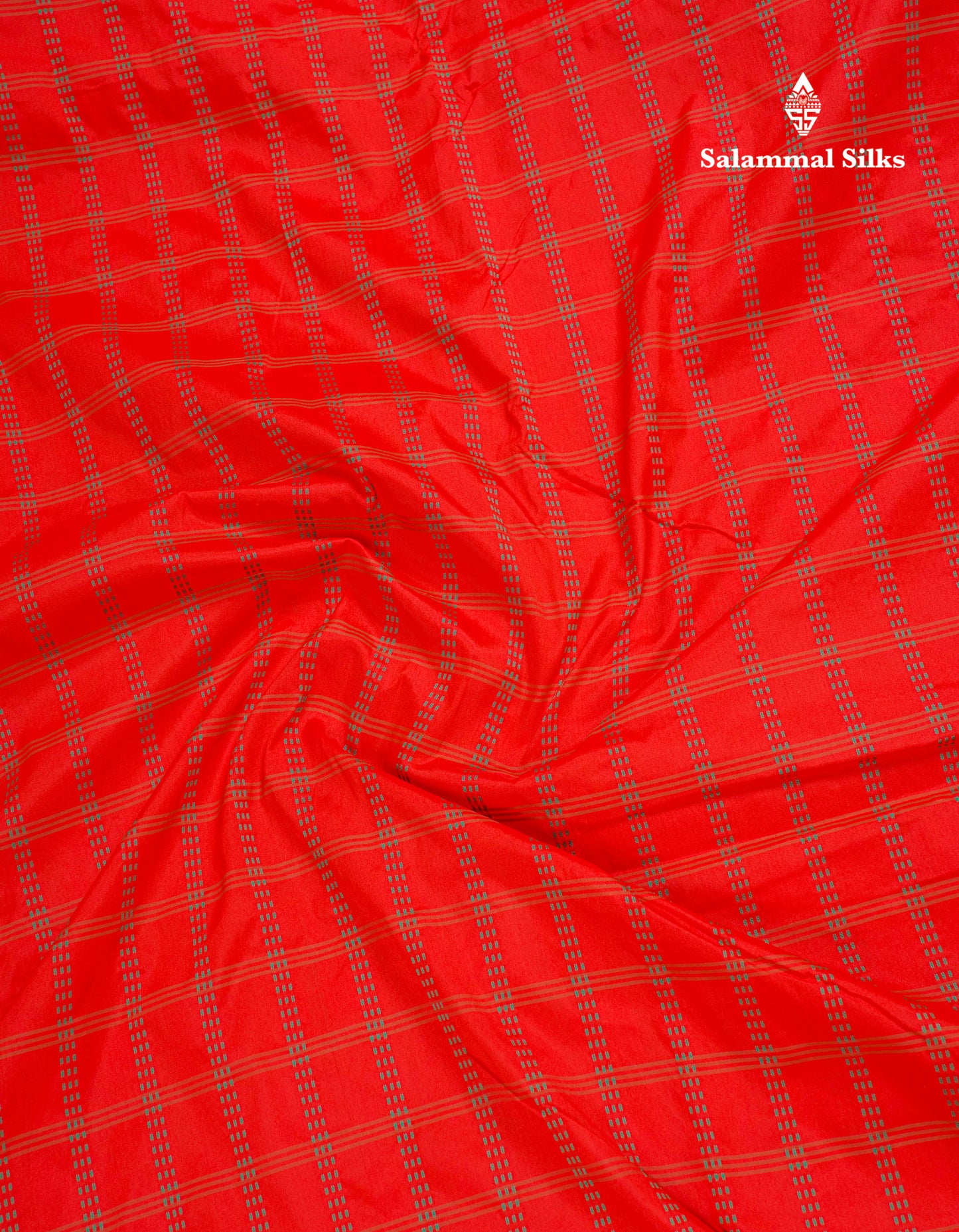 9 Yards Semi Silk Saree Red With Contrast Bottle Green Border