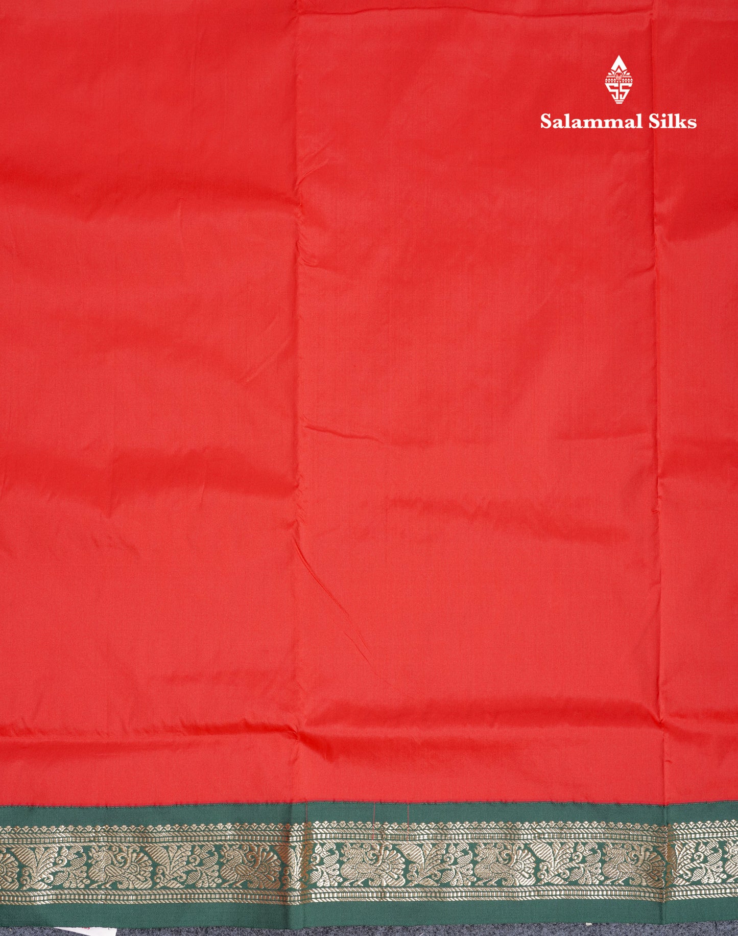 9 Yards Semi Silk Saree Chilly Red With Contrast Bottle Green Small Border
