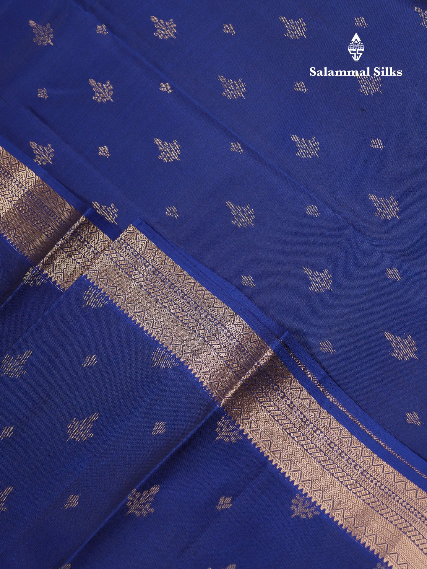 Beautiful Royal Blue Pure Kanjivaram Silk Saree With Traditional Border