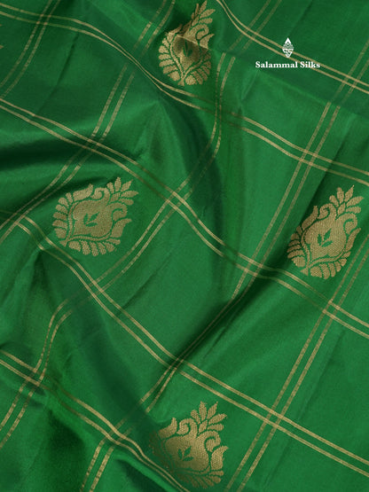 Beautiful Blue Pure Kanjivaram Soft Silk Saree With Contrast Red Traditional Border