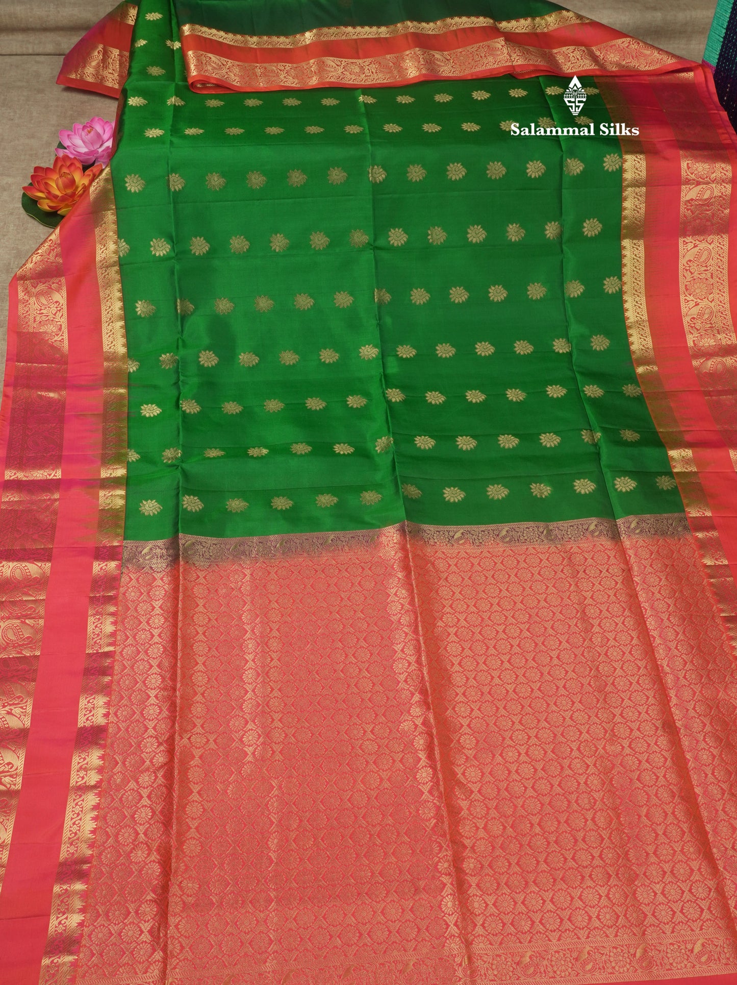 Beautiful Bottle Green Pure Kanjivaram Soft Silk Saree With Contrast Pinkish Orange Border
