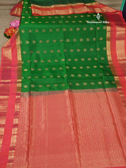 Beautiful Bottle Green Pure Kanjivaram Soft Silk Saree With Contrast Pinkish Orange Border