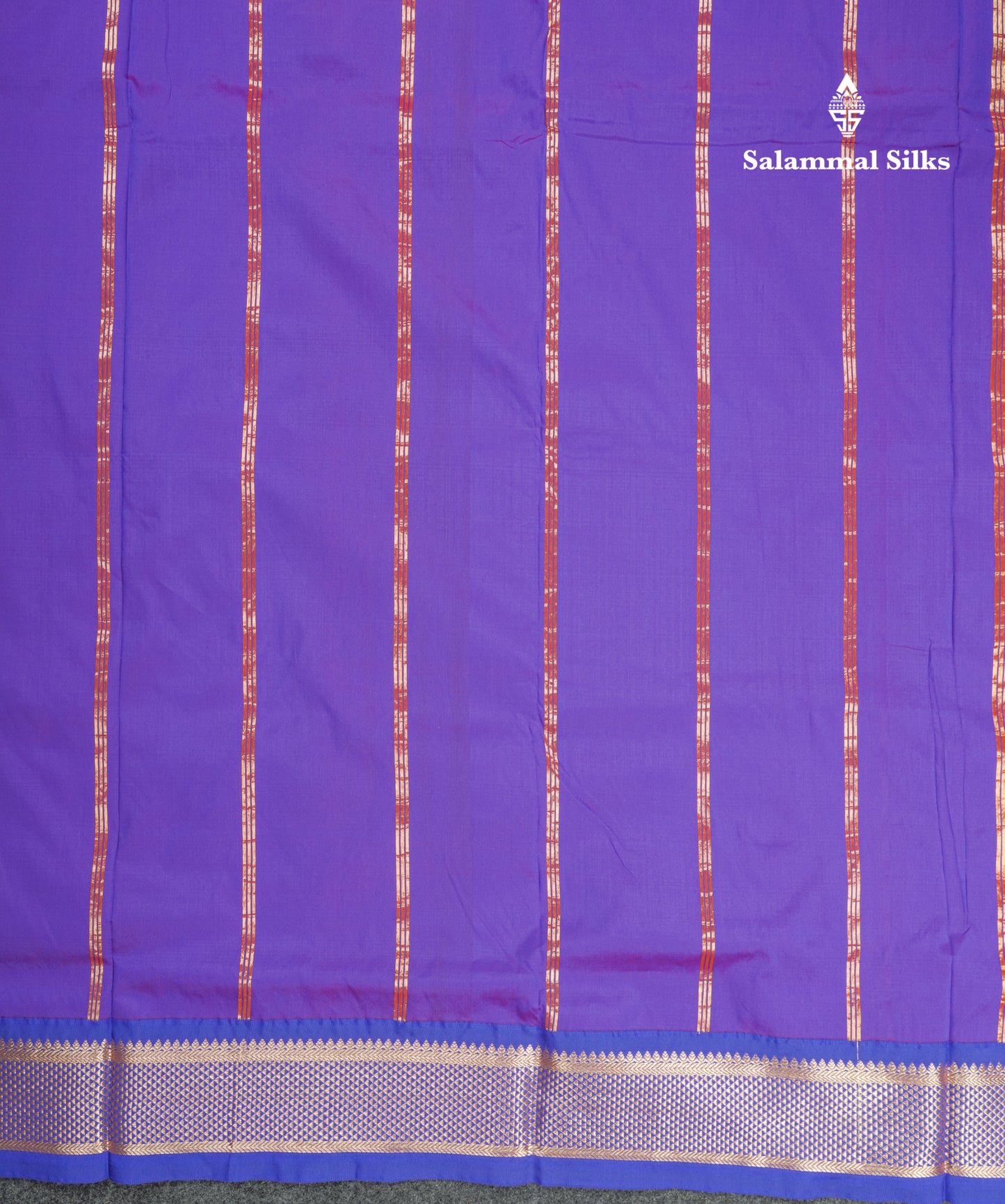 9 Yards Semi Silk Saree Chilly Red with Contrast Royal Blue Border