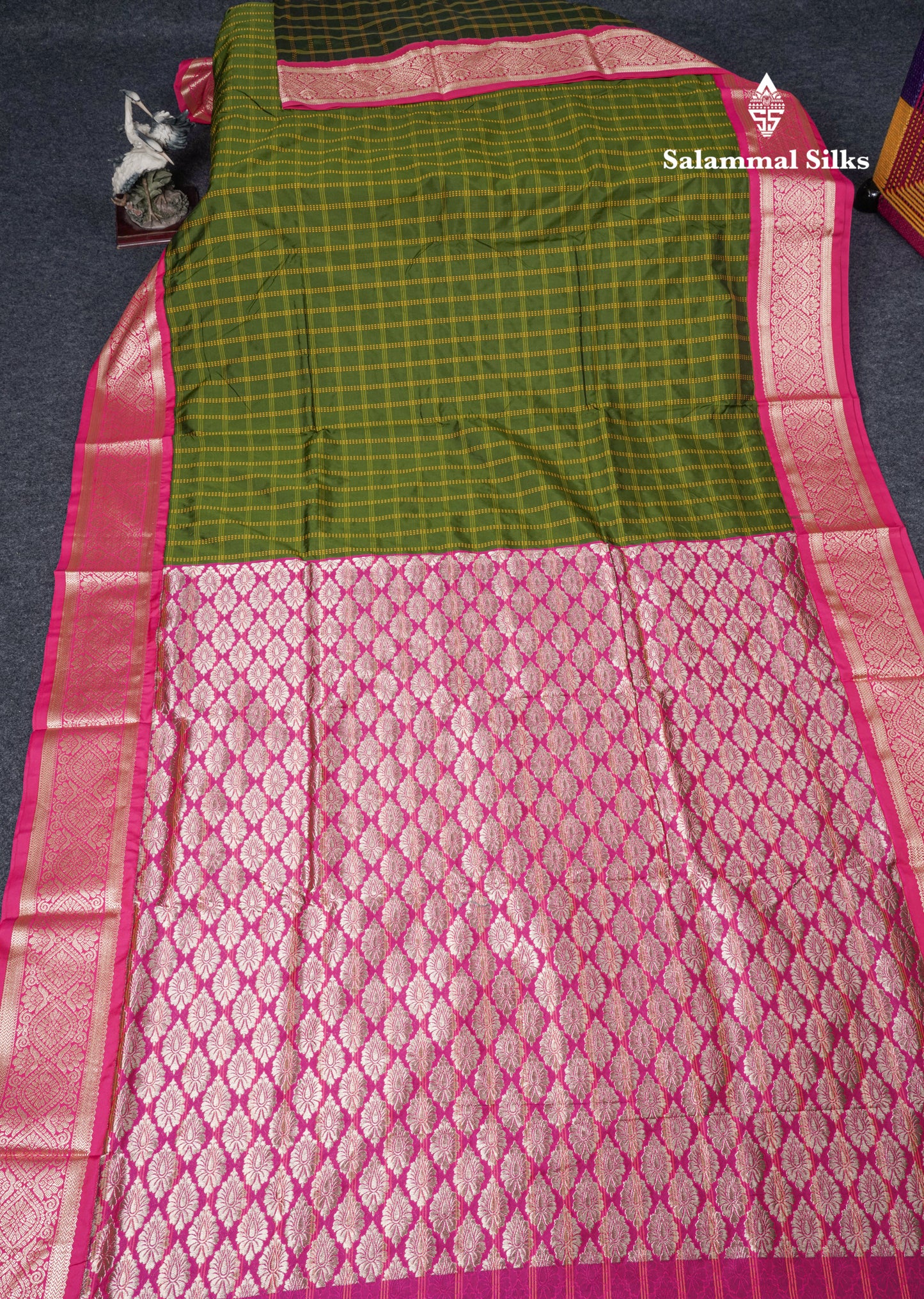 9 Yards Semi Silk Saree Army Green With Contrast Pink Border