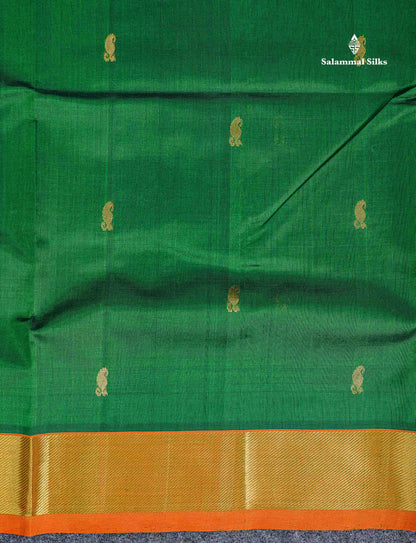 Traditional Border Of Bottle Green Pure Silk Cotton Saree 