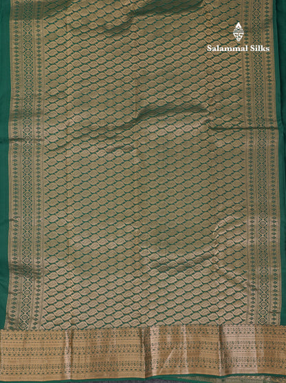 Beautiful Bottle Green Pure Kanjivaram Silk Saree With Traditional Border
