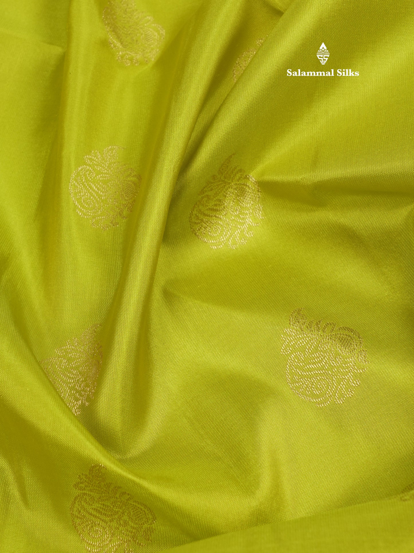 Beautiful Sapphire Blue Pure Kanjivaram Soft Silk Saree With Contrast Chilly Red Border