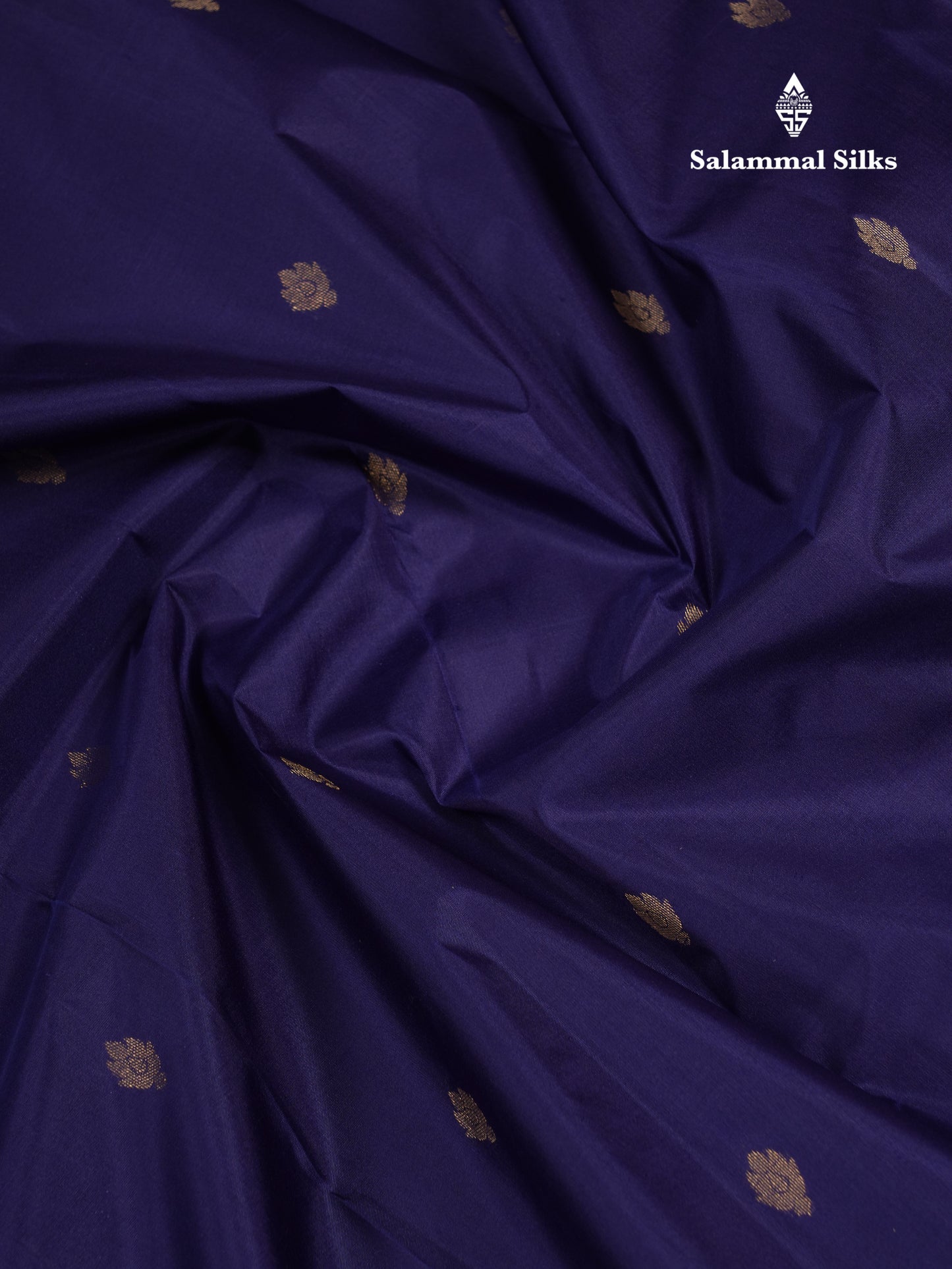 Beautiful Navy Blue Pure Kanjivaram Silk Saree With Traditional Border