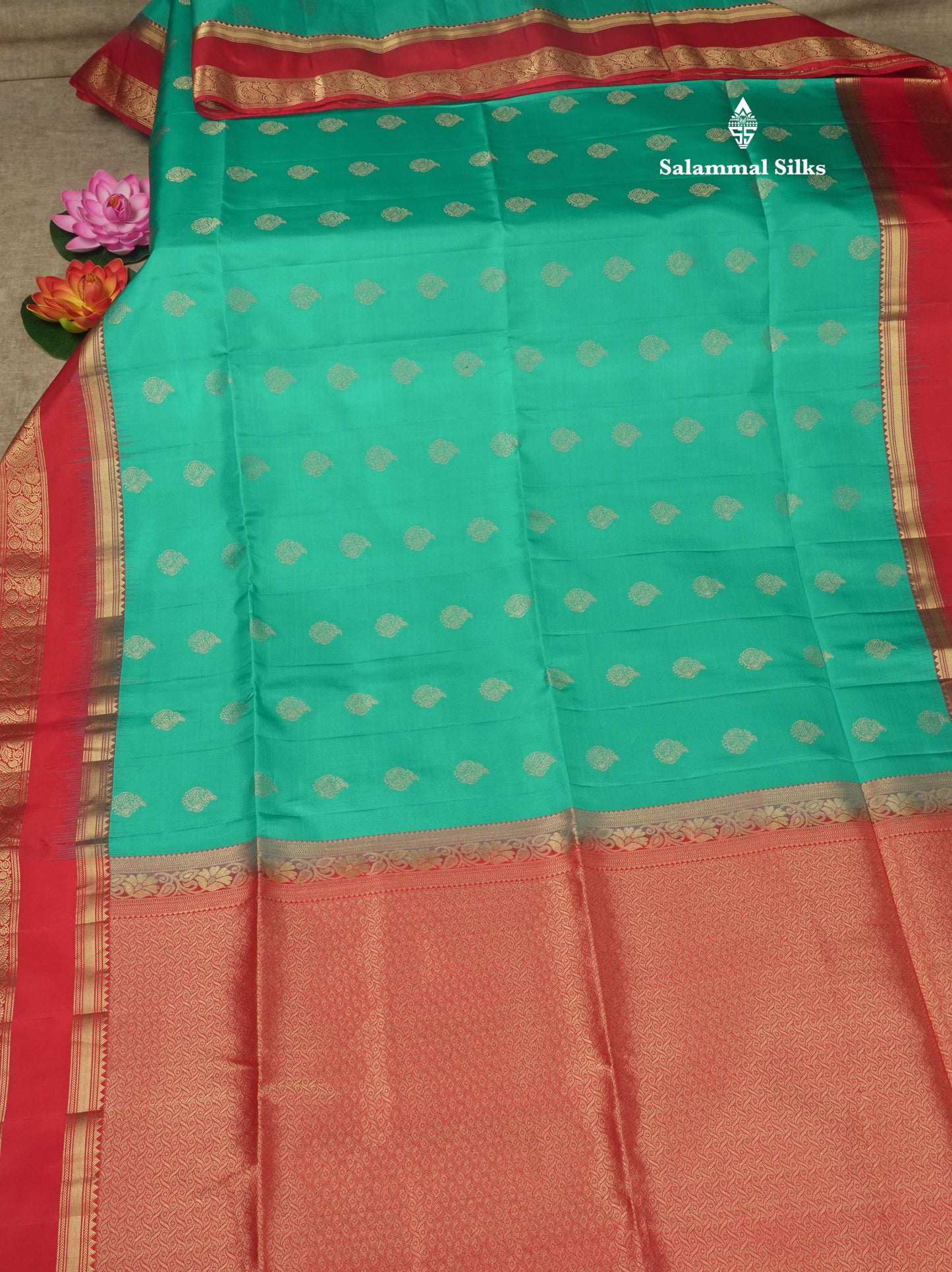 Beautiful Sapphire Blue Pure Kanjivaram Soft Silk Saree With Contrast Chilly Red Border