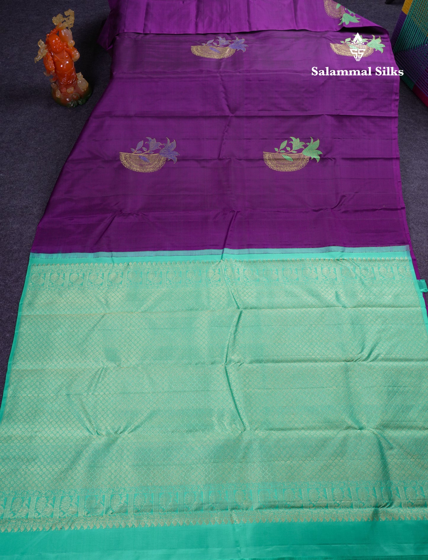 Beautiful Dark Purple Zari & Thread Work Butta Fancy Pure Kanjivaram Silk Saree With Contrast Rexona Green Blouse