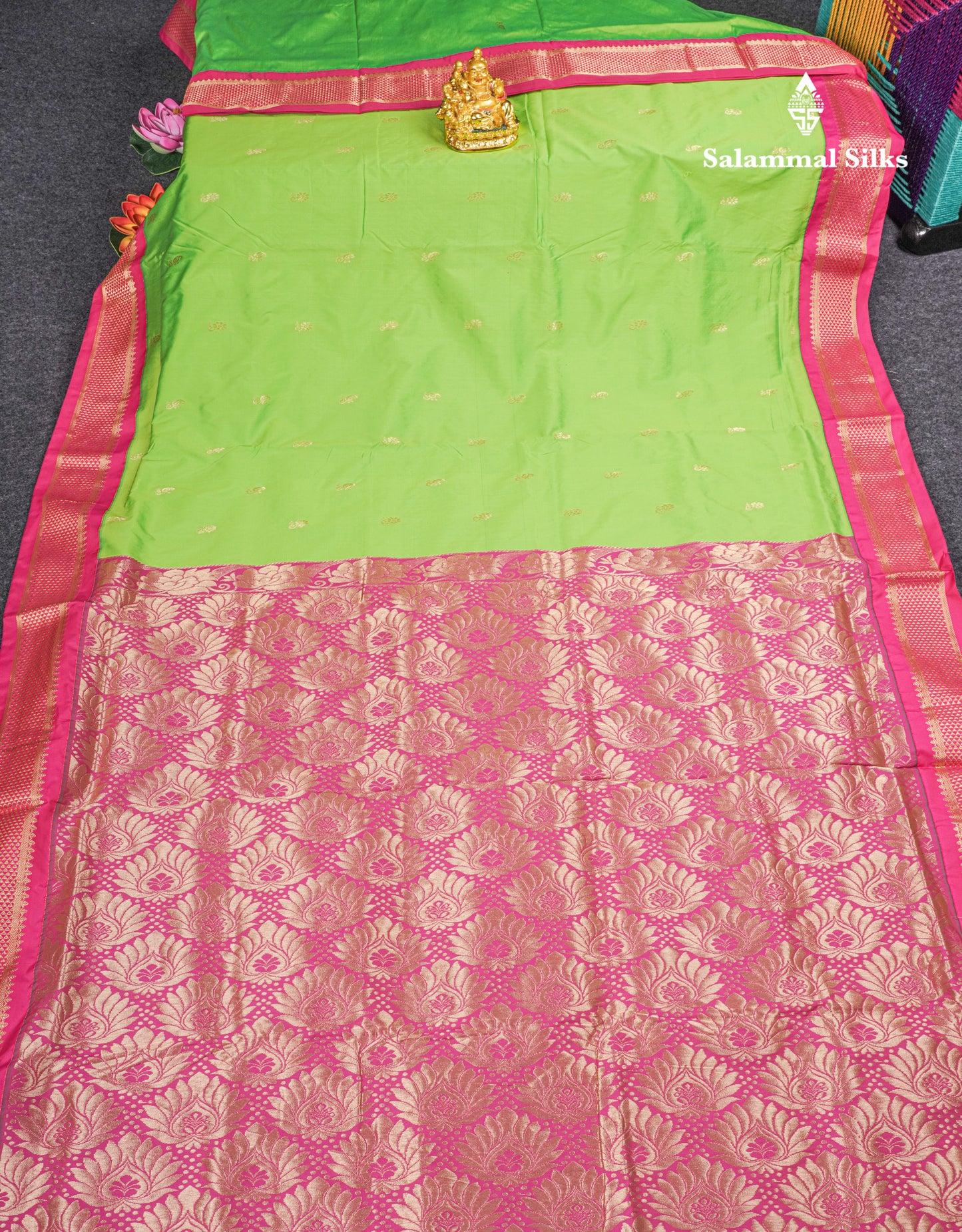 9 Yards Semi Silk Saree Green With Contrast Pink Border