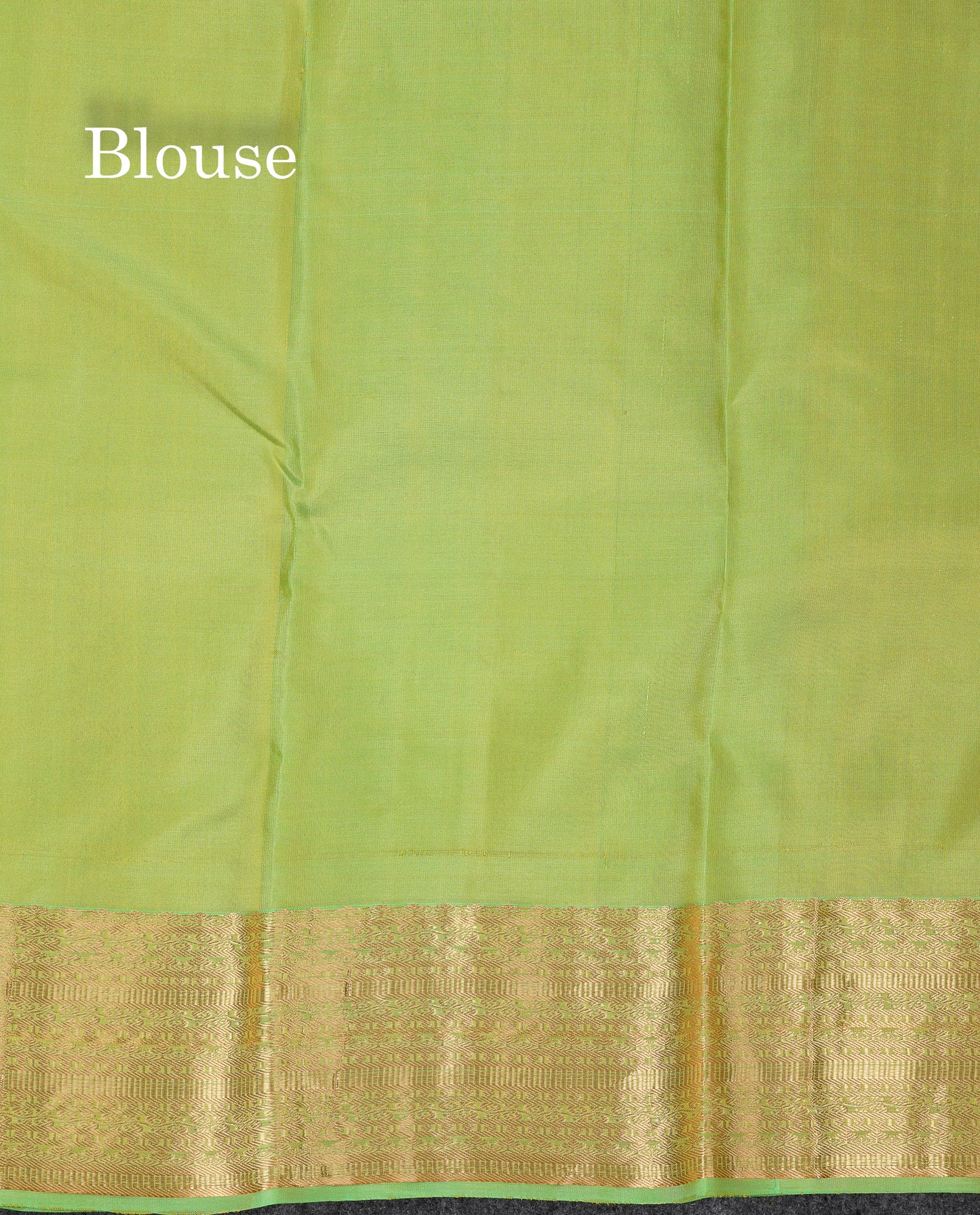 Beautiful Parrot Green Pure Kanjivaram Silk Saree With Traditional Border