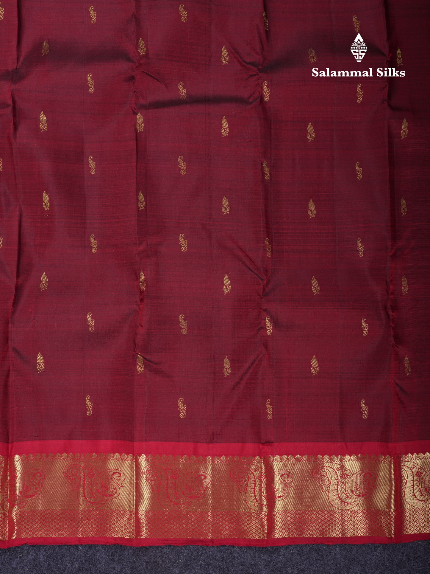 Beautiful Dark Maroon Pure Kanjivaram Silk Saree With Contrast Chilly Red Traditional Border