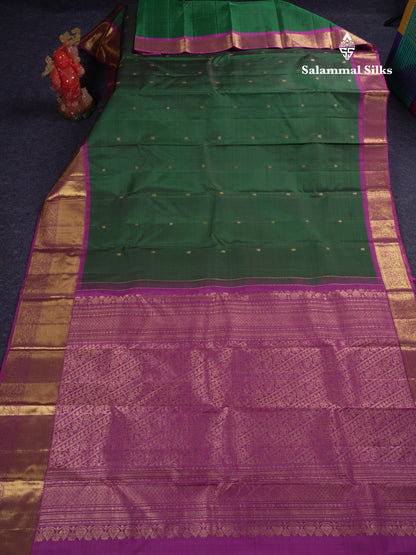 Beautiful Bottle Green Pure Kanjivaram Silk Saree With Contrast Magenta Traditional Evening Morning Border