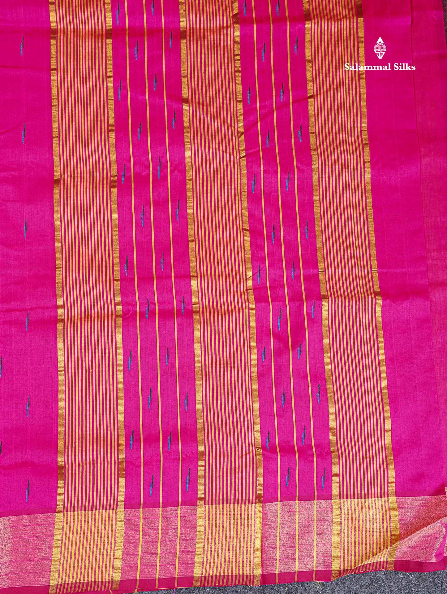 Pallu Of Lemon Yellow Semi Silk Ctton Saree