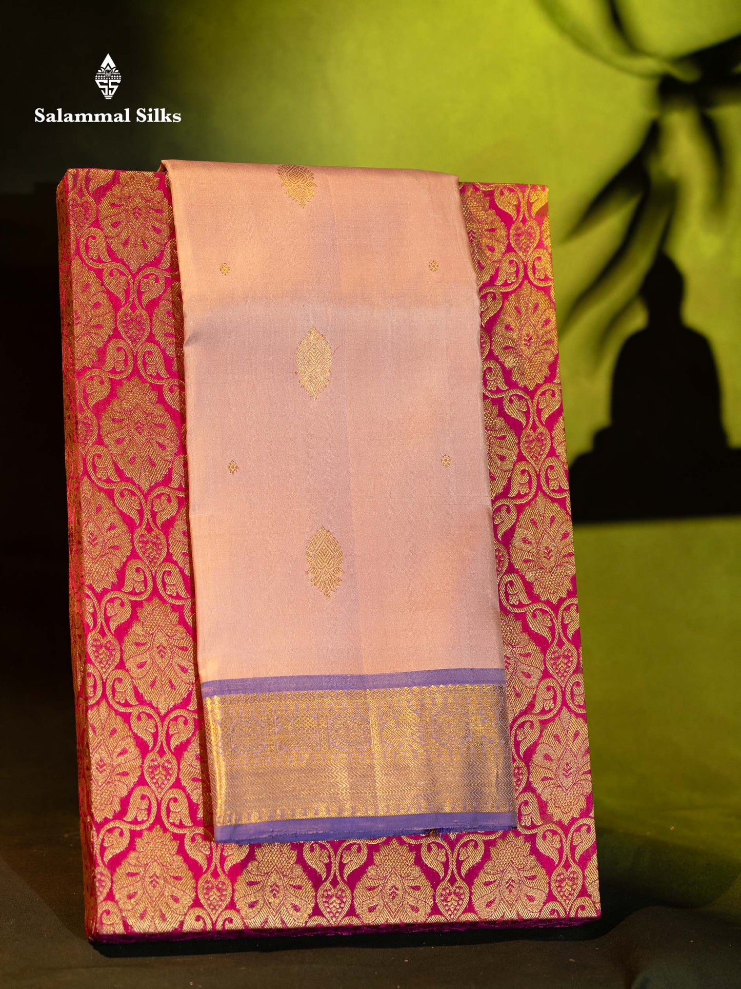 Beautiful Onion Pink Pure Kanjivaram Silk Saree With Contrast Violet Traditional Medium Border