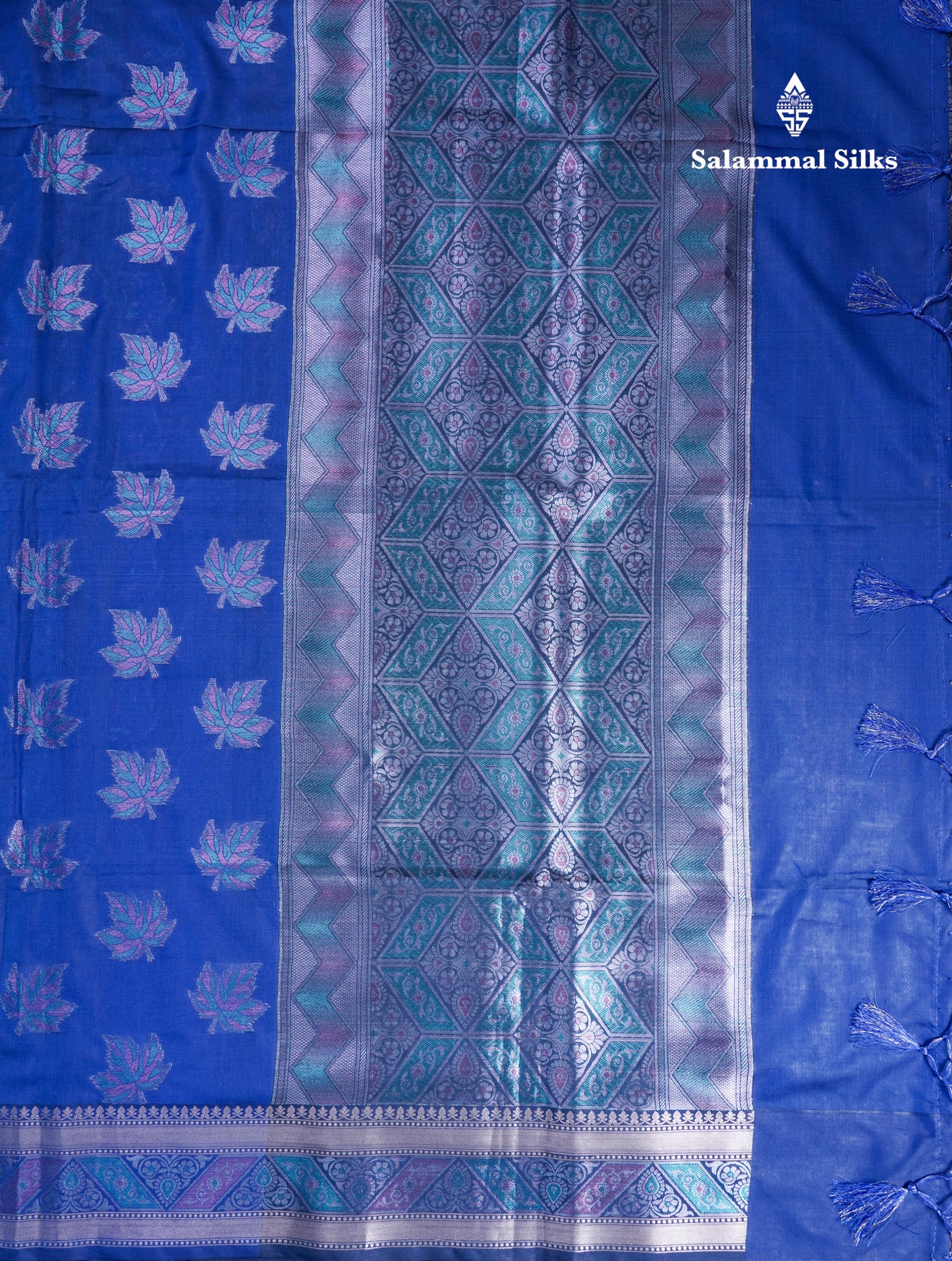 Dual Tone Pink Semi Raw Silk Saree With Contrast Navy Blue Blouse