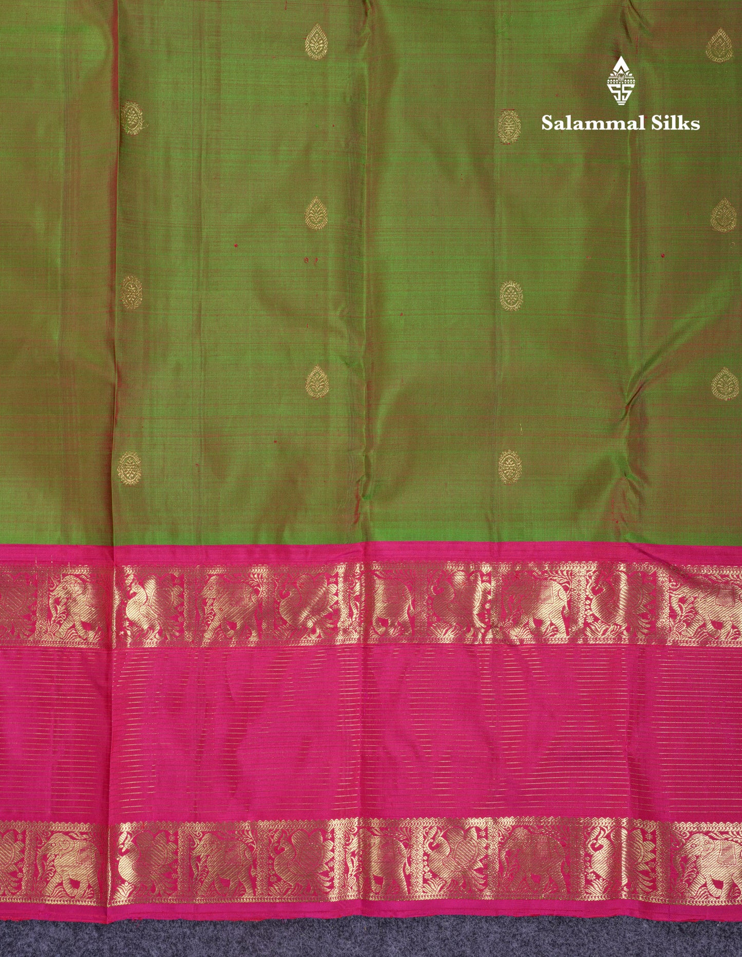 Beautiful Dual Tone Purple Pure Kanjivaram Silk Saree With Contrast Magenta Pink Traditional Border