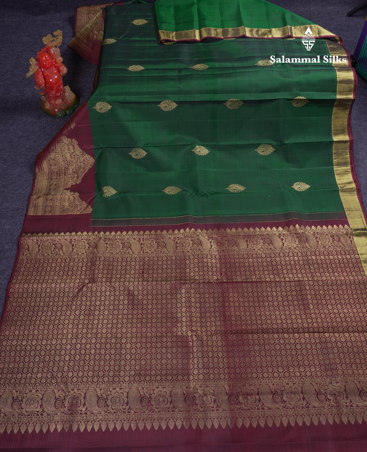 Beautiful Bottle Green Pure Kanjivaram Silk Saree With Contrast Dark Brown Traditional Evening Morning Border