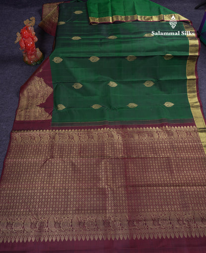 Beautiful Bottle Green Pure Kanjivaram Silk Saree With Contrast Dark Brown Traditional Evening Morning Border