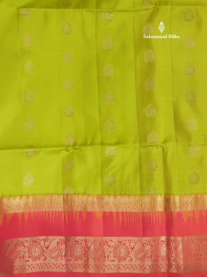 Beautiful Bottle Green Pure Kanjivaram Soft Silk Saree With Contrast Pinkish Orange Border