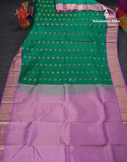 Beautiful Saffire Green Pure Kanjivaram Silk Saree With Contrast Lavender Traditional Border