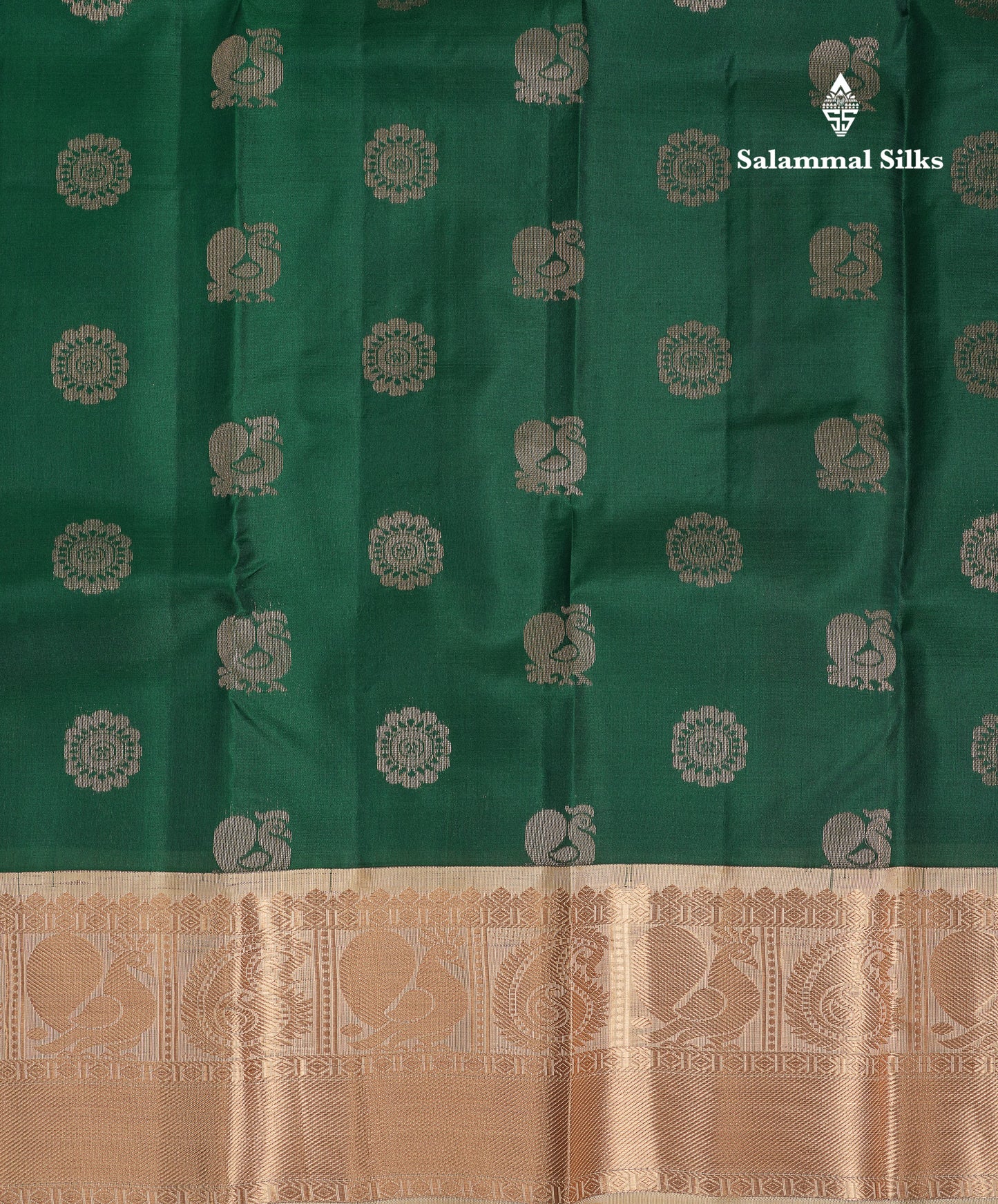 Beautiful Bottle Green Pure Kanjivaram Silk Saree With Contrast Cream Sandal Traditional Evening Morning Border