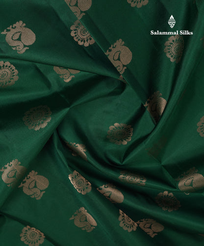 Beautiful Bottle Green Pure Kanjivaram Silk Saree With Contrast Cream Sandal Traditional Evening Morning Border